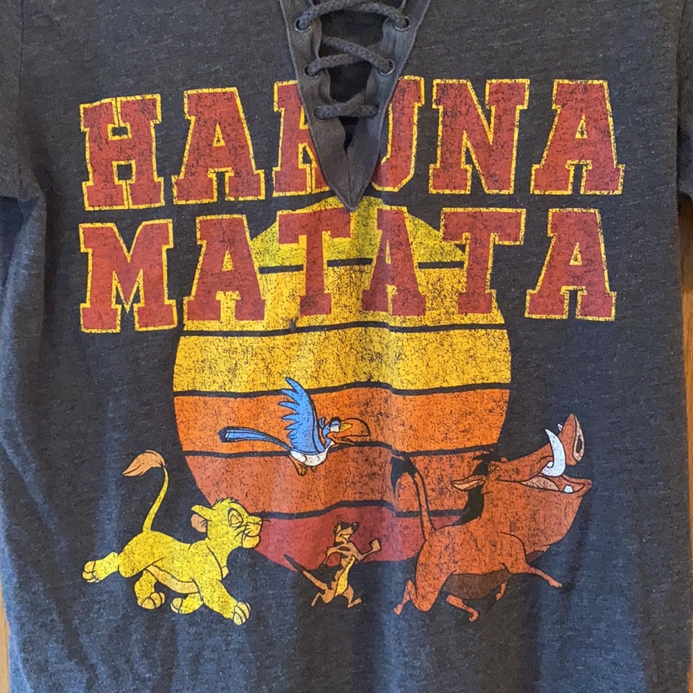 Disney “Hakuna Matata” Tie-Up V-Neck T-Shirt - Picture 3 of 7